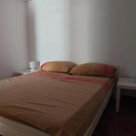 Apartament Pave *